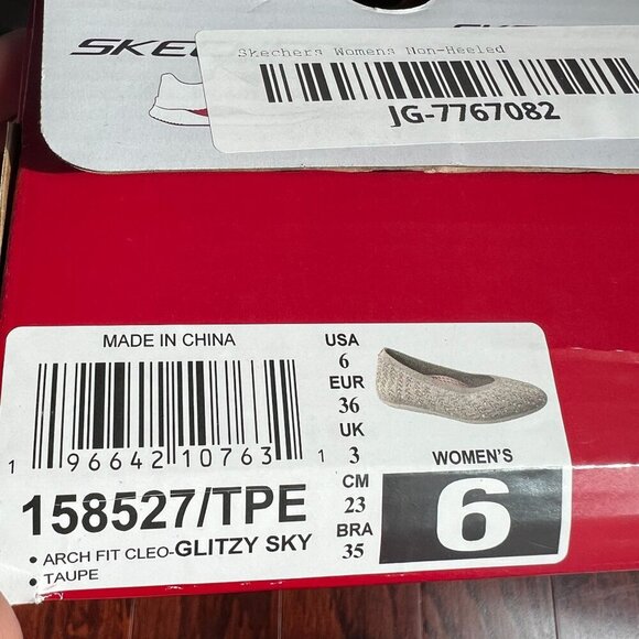 Skechers Womens Arch Fit Cleo - Glitzy Sky Flats Sz 6 in Taupe Textile/Synthetic - Picture 2 of 10